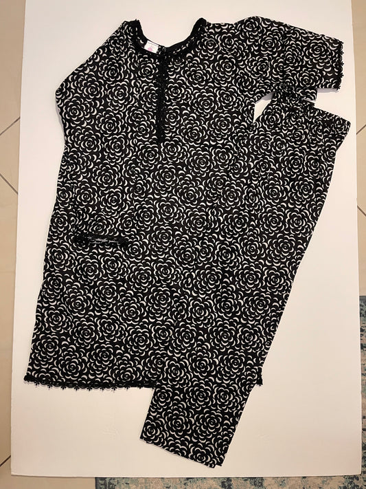 Monochrome