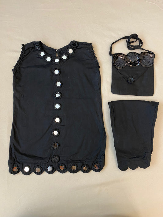 Black with Mirror accents (alt)